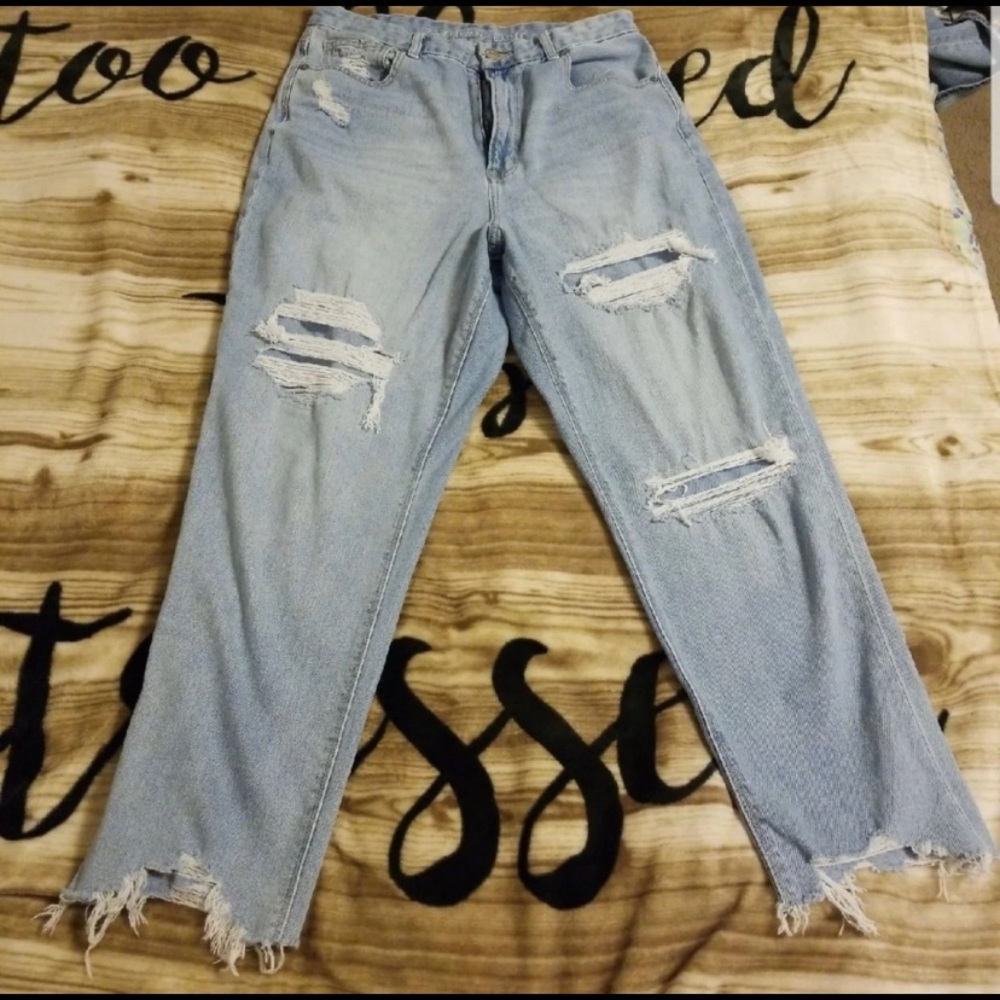 American eagle Curvy mom Jean